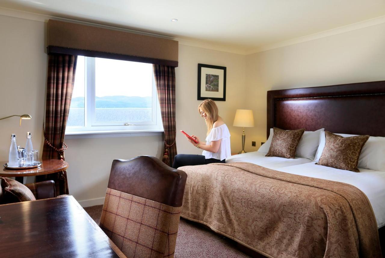 แมคโดนัล เอวิมอร์ โฮเต็ล Hotel อาวีมอร์ ภายนอก รูปภาพ